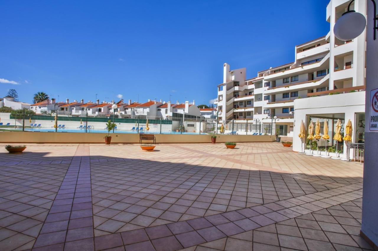 Luxe Condo With Pool, Airco And Seaview Balcony - Go4Portugal - Albufeira Extérieur photo